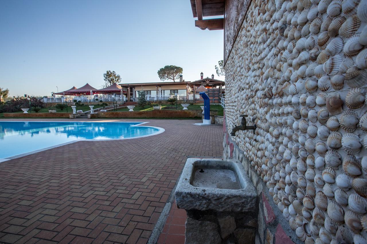 Tenuta Gran Paradiso Hotel Palombara Sabina Екстериор снимка